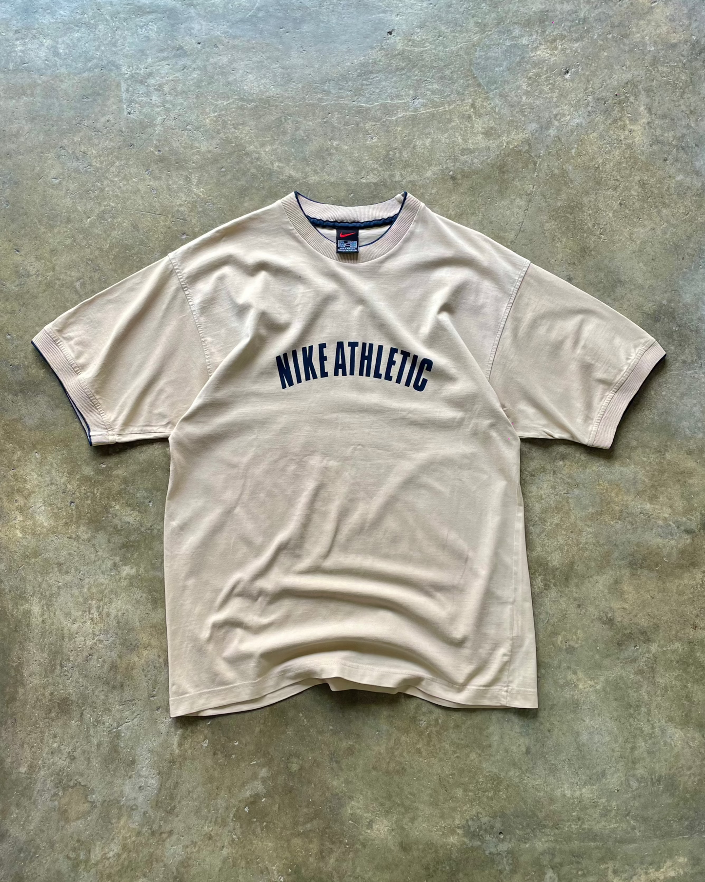 Nike Athletic Vintage T-shirt - L