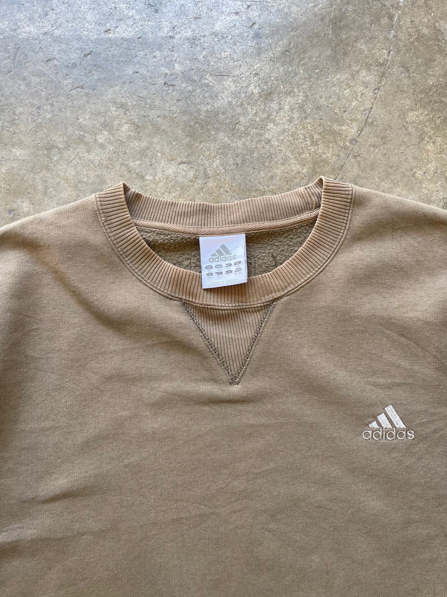Vintage Adidas Small Logo Crewneck - L